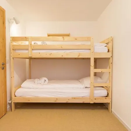 Alpine Panorama Spacious Mountain Retreat 克莱恩 蒙塔纳