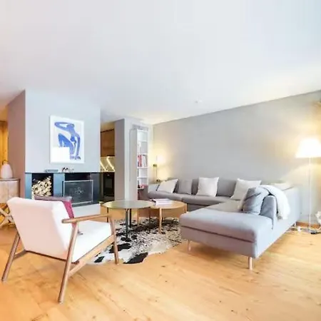 度假居 Alpine Panorama Spacious Mountain Retreat 克莱恩 蒙塔纳