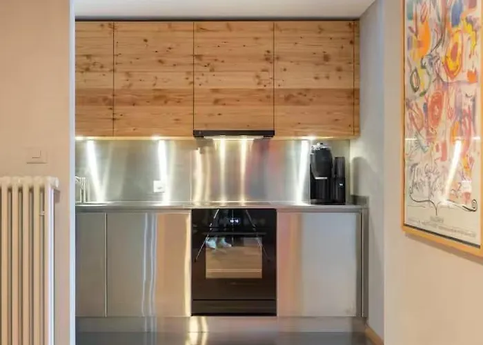 Alpine Panorama Spacious Mountain Retreat بيت للعطل